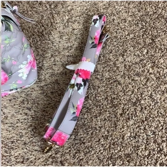 Betsey Johnson gray and pink floral print quilted satchel with crossbody strap - Picture 5 of 9